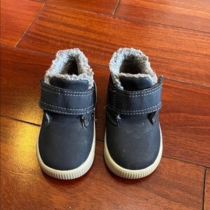 Carter's Black Toddler Shoes with Faux Fur Size 4M preloved